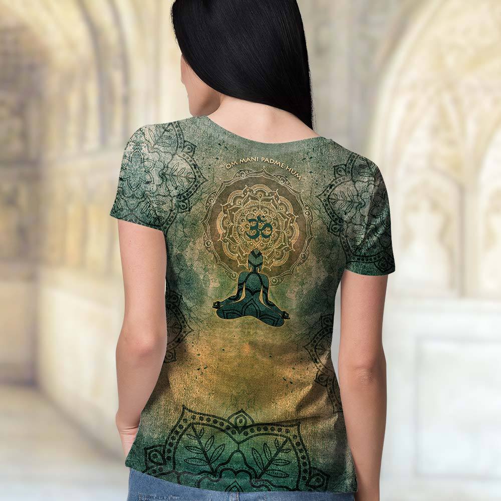 Buddha in Mudra Women's T-shirt